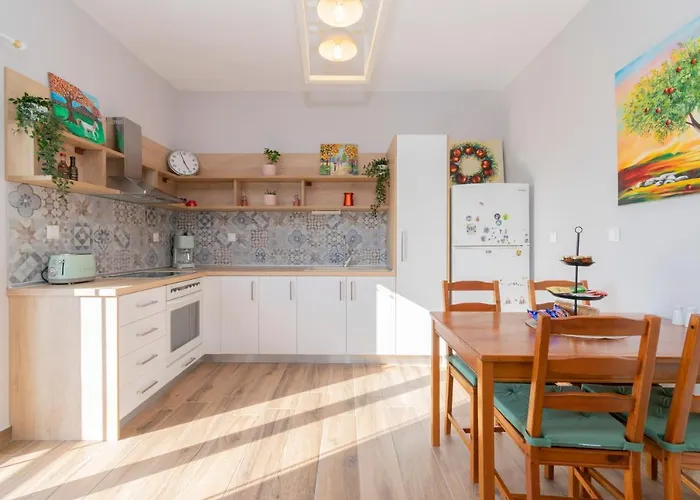 Διαμέρισμα The Family Νέος Μαρμαράς
